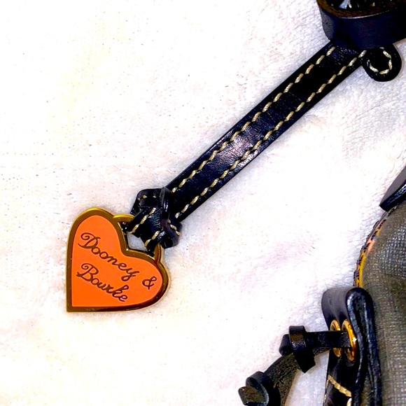 Rare Dooney and Bourke Mini East/West Slouch - Picture 4 of 9